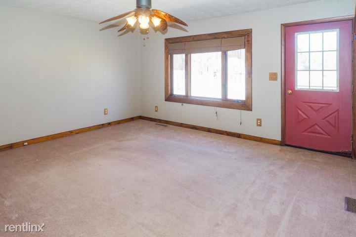 69947 S River Rd - Photo 3 of 22