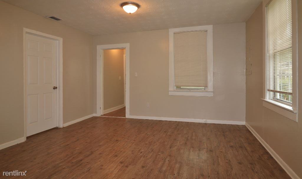 1741 Callahan St - Photo 2 of 10