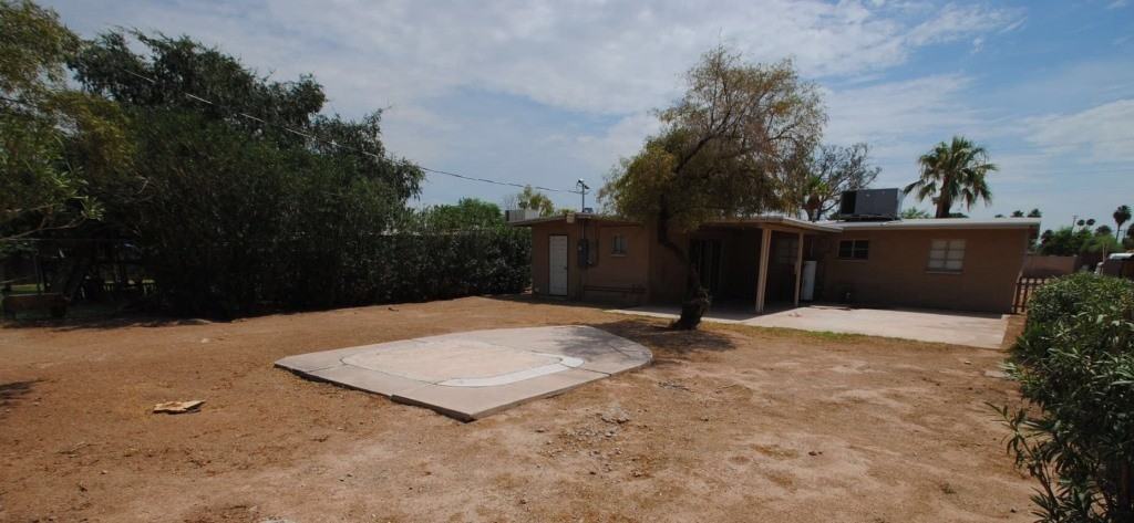 6430 S Montezuma St - Photo 2 of 14