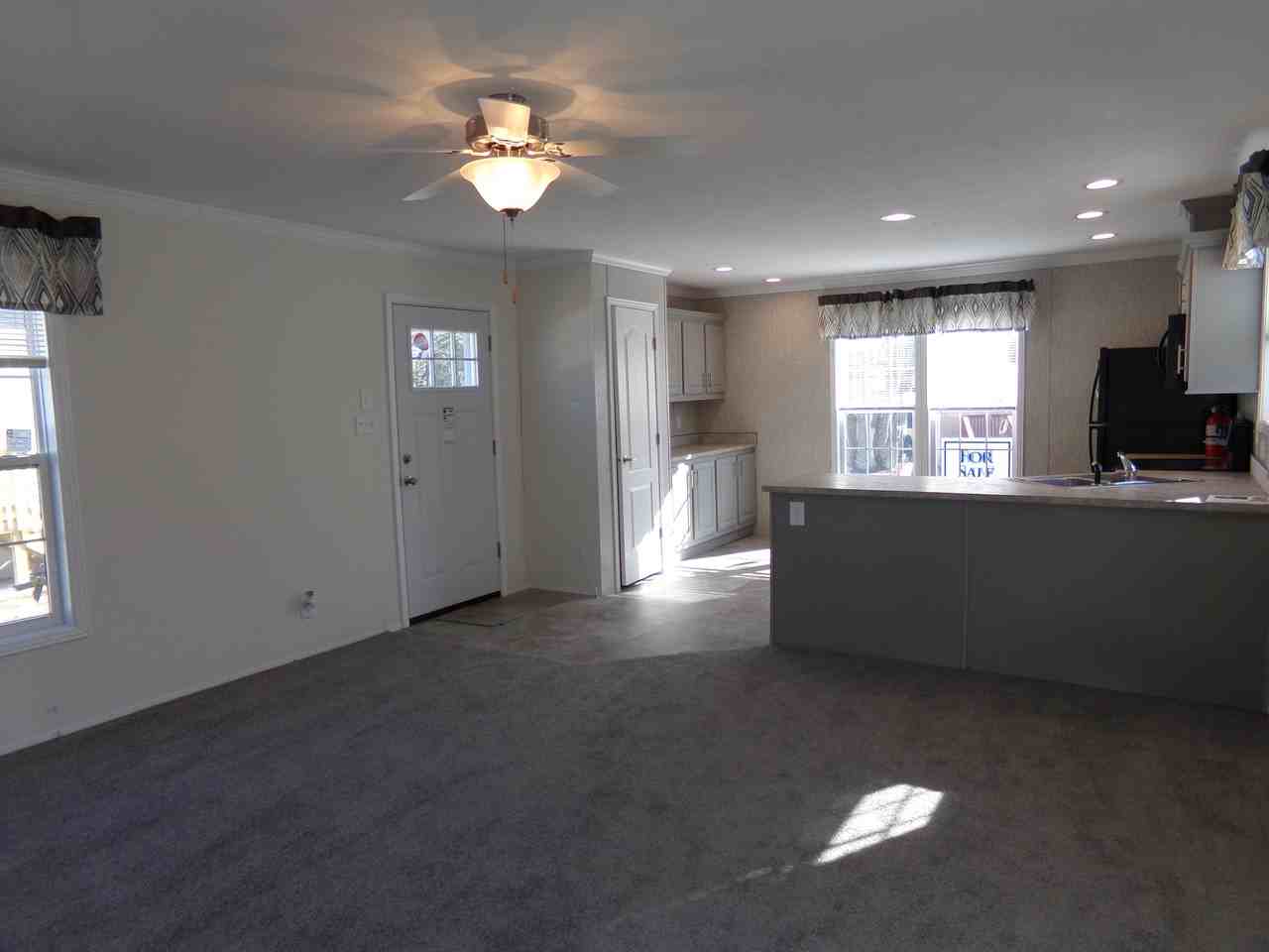 37 Raccoon Ave - 55+ age qualified community - Photo 2 of 20