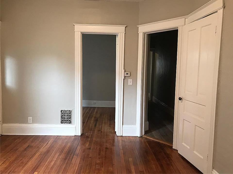 75 Glasgow St #1 - Photo 2 of 10