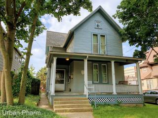 826 Spencer St Ne Grand Rapids Mi 49505 3 Bedroom House