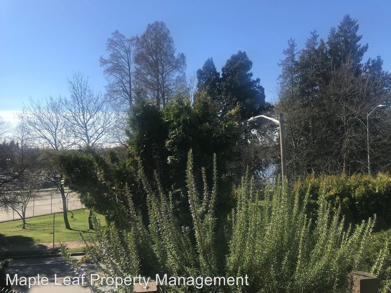 7418 East Green Lake Dr N #B - Photo 2 of 10