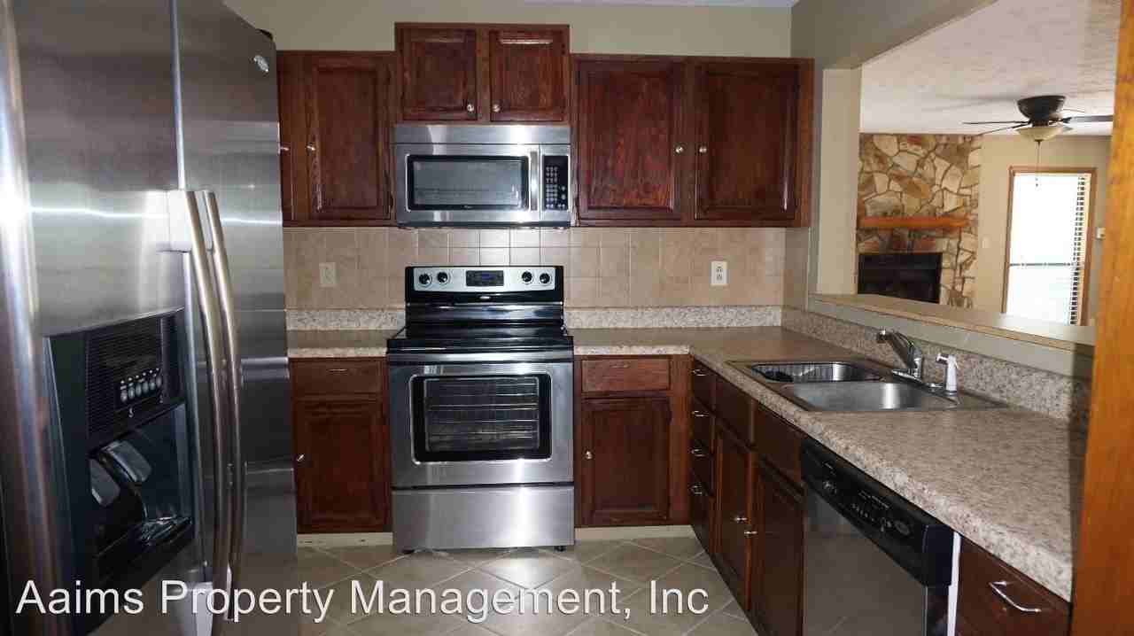 524 Randolph Ave - Photo 2 of 37