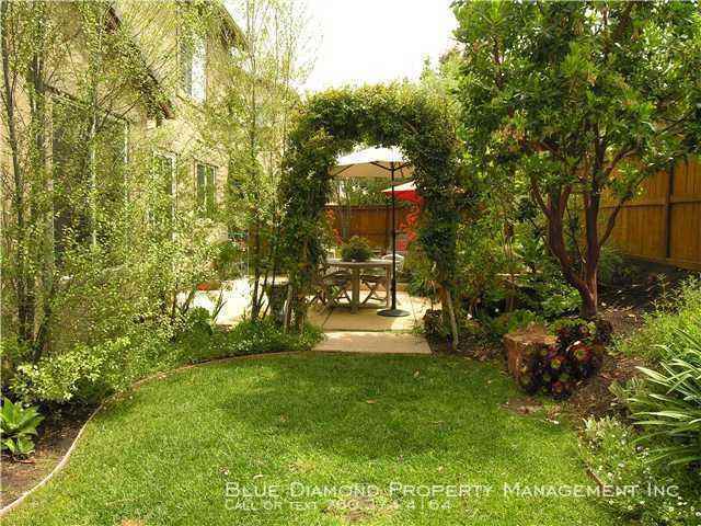 891 Summer Moon Rd - Photo 3 of 10