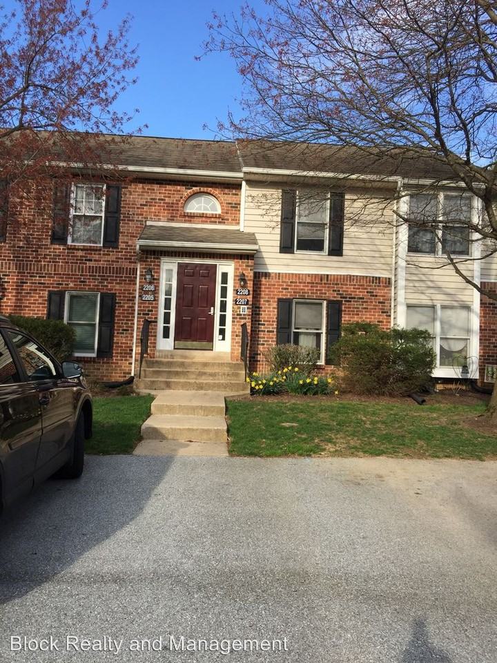 2208 Windfield Ct - Photo 2 of 11