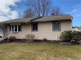 296 Clinton St New Britain Ct 06053 3 Bedroom House For