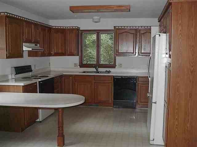 1539 Furnace Hill Rd - Photo 2 of 3