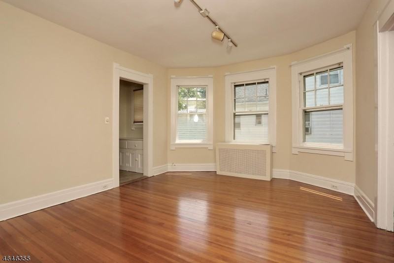 89 Glenridge Ave - Photo 2 of 19