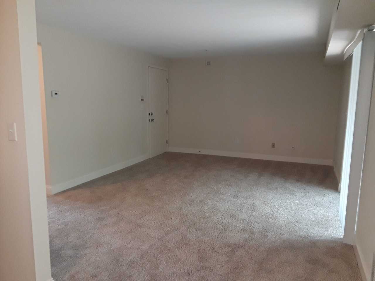 530 Skyline Dr. 26 - Photo 3 of 11