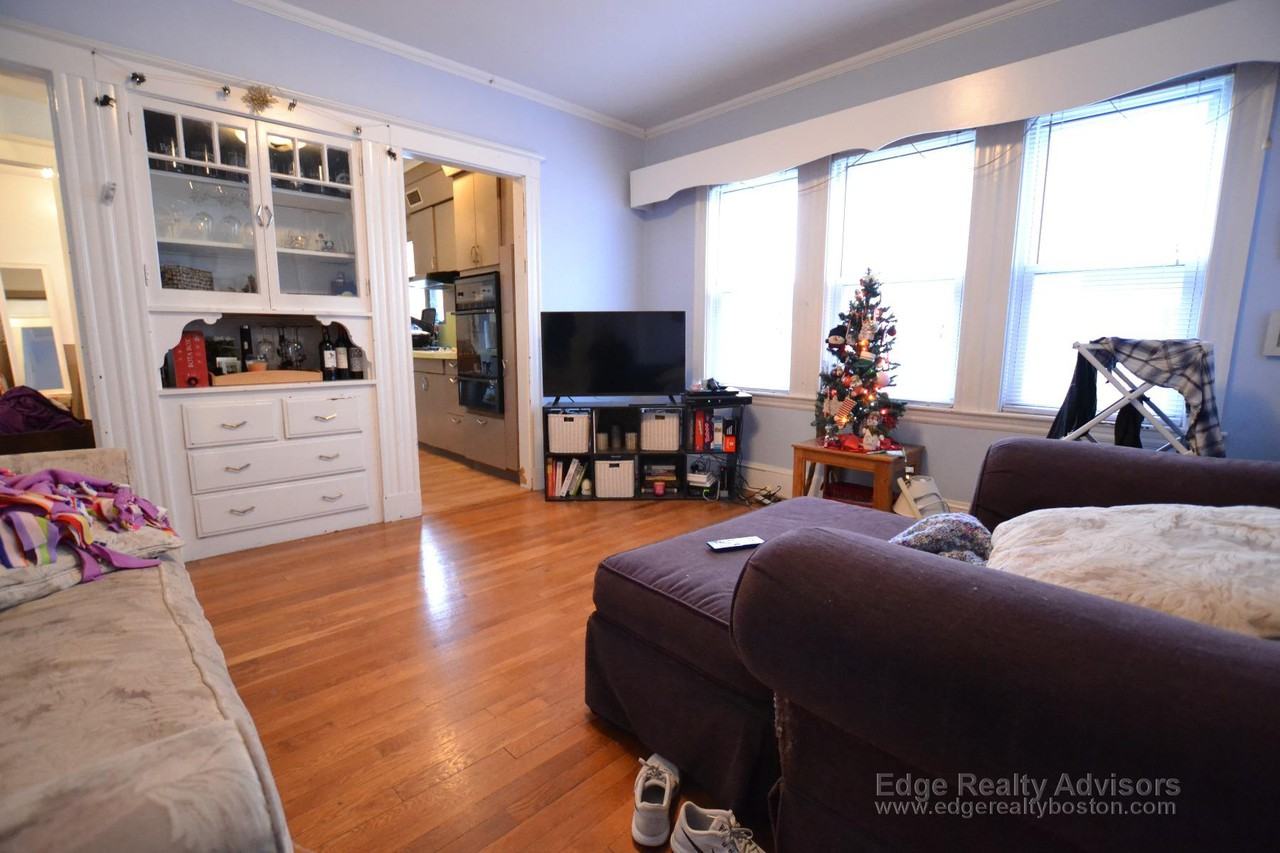 195 Lake Street #1 - Photo 3 of 10