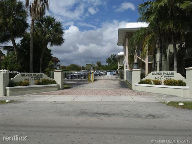 SILVER PALMS AT DADELAND - Photo 2 of 12