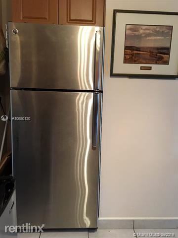 KINGS CREEK SO CONDO - Photo 3 of 18