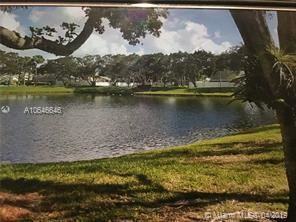 900 SW 111th Way - Photo 2 of 9