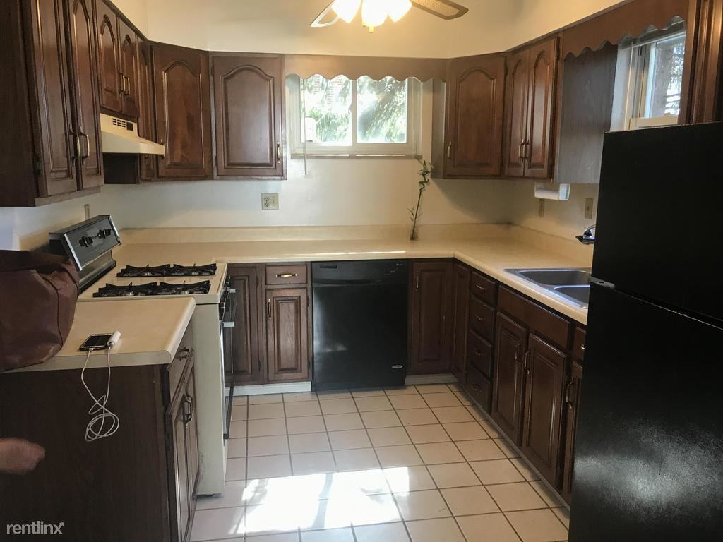 18 N Grandview Ave - Photo 2 of 13