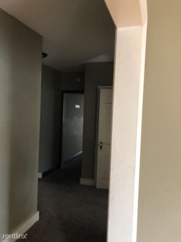 144 Harral Ave - Photo 3 of 8