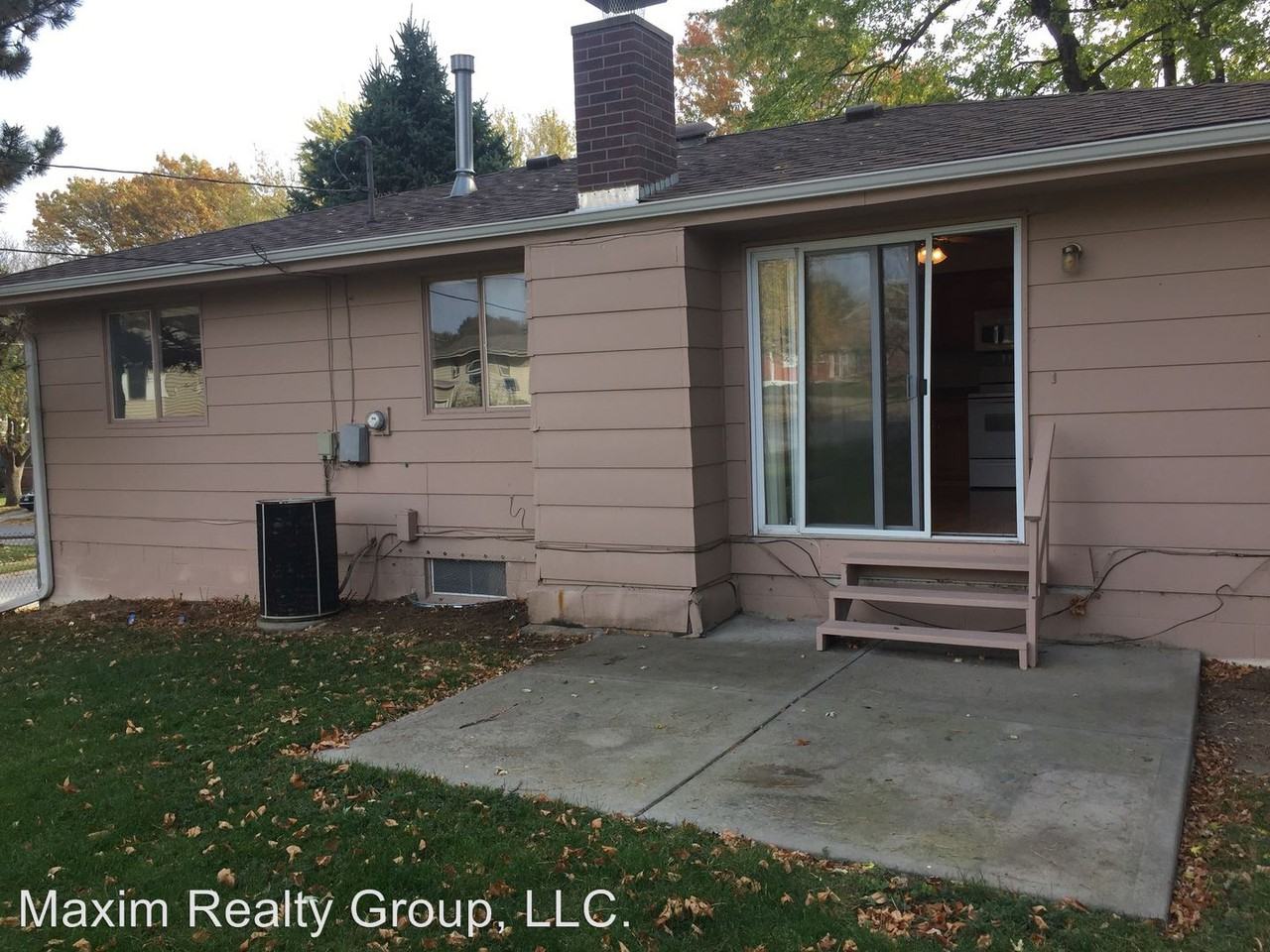 3208 S 134th Ave - Photo 3 of 13