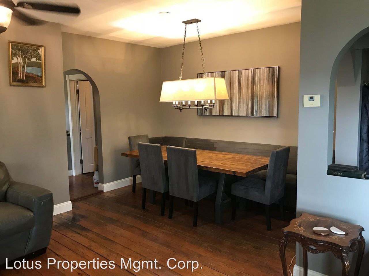 107 Wilkin St - Photo 2 of 16