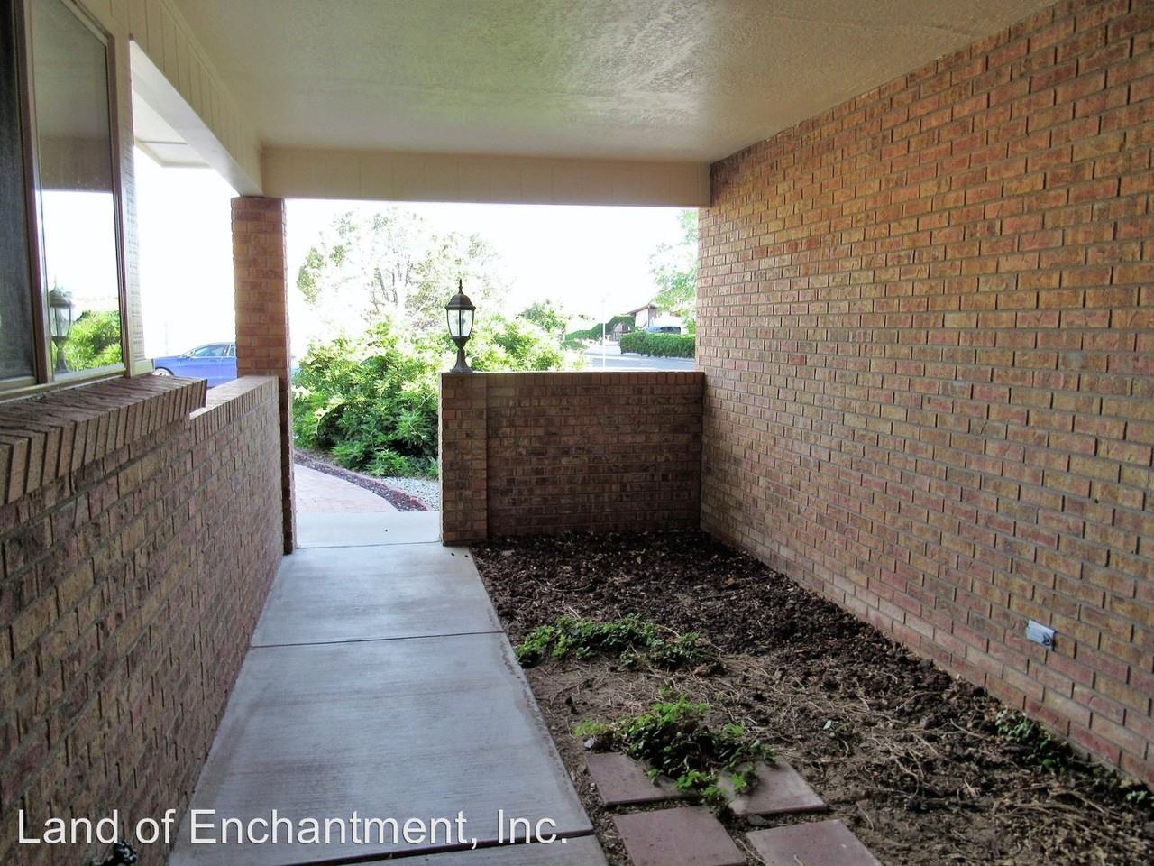 8613 Democracy Rd NE - Photo 3 of 29