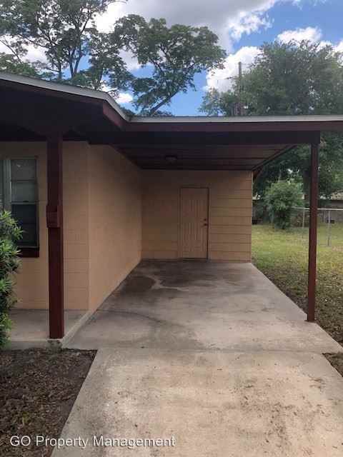 22 Fanfair Ave - Photo 2 of 19