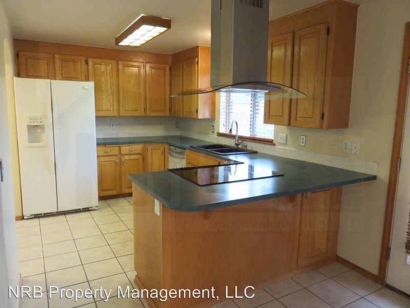 29206 81st Ave S - Photo 3 of 31