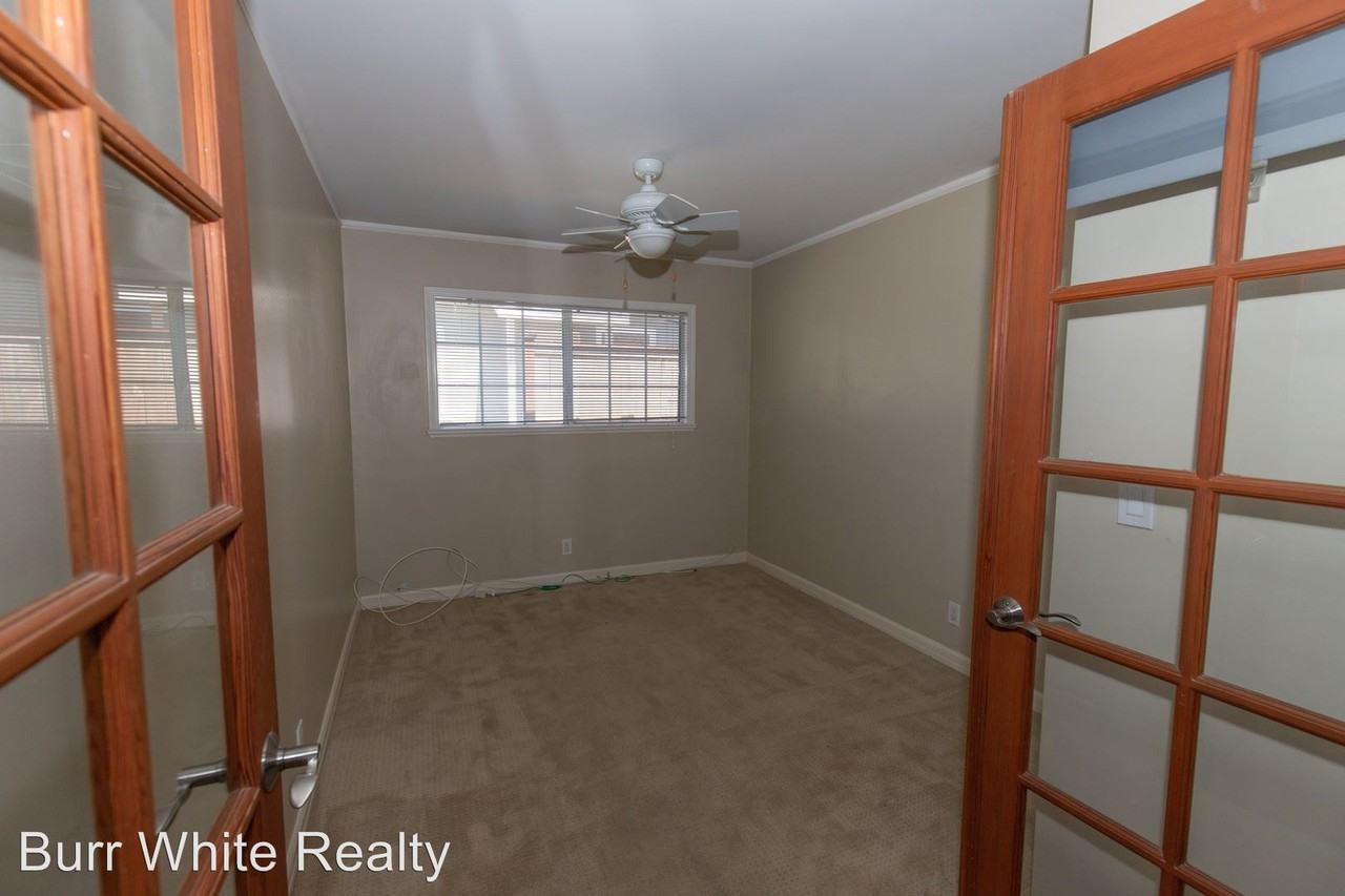 359 Broadway - Photo 2 of 7