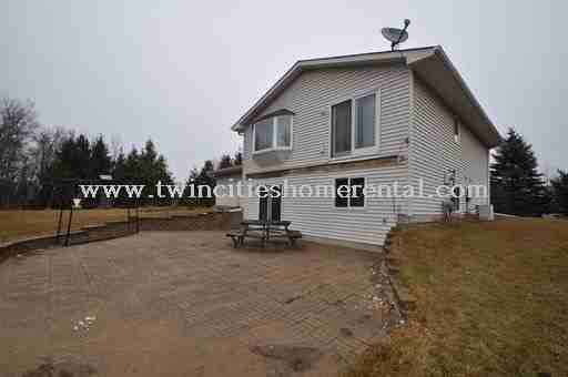 17130 Butternut St NW - Photo 3 of 20