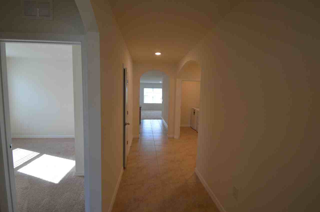 184 Fall Glo Rd - Photo 2 of 6