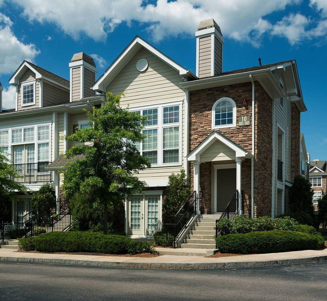 2 Cherry Ln - Photo 2 of 9