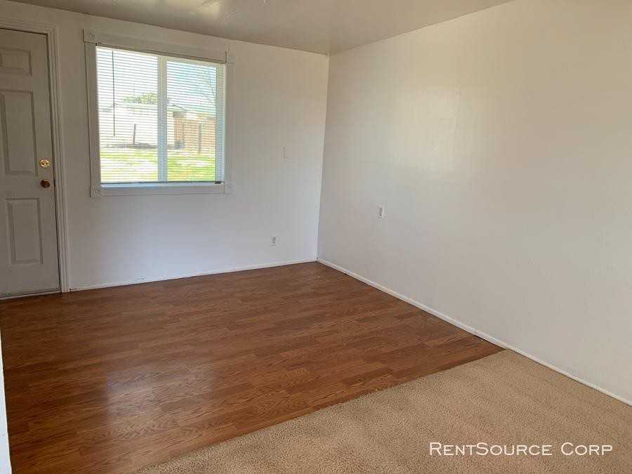 13063 Margo St - Photo 3 of 10