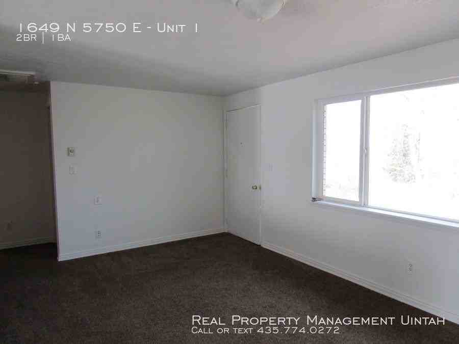 1649 5750 E - Photo 2 of 4