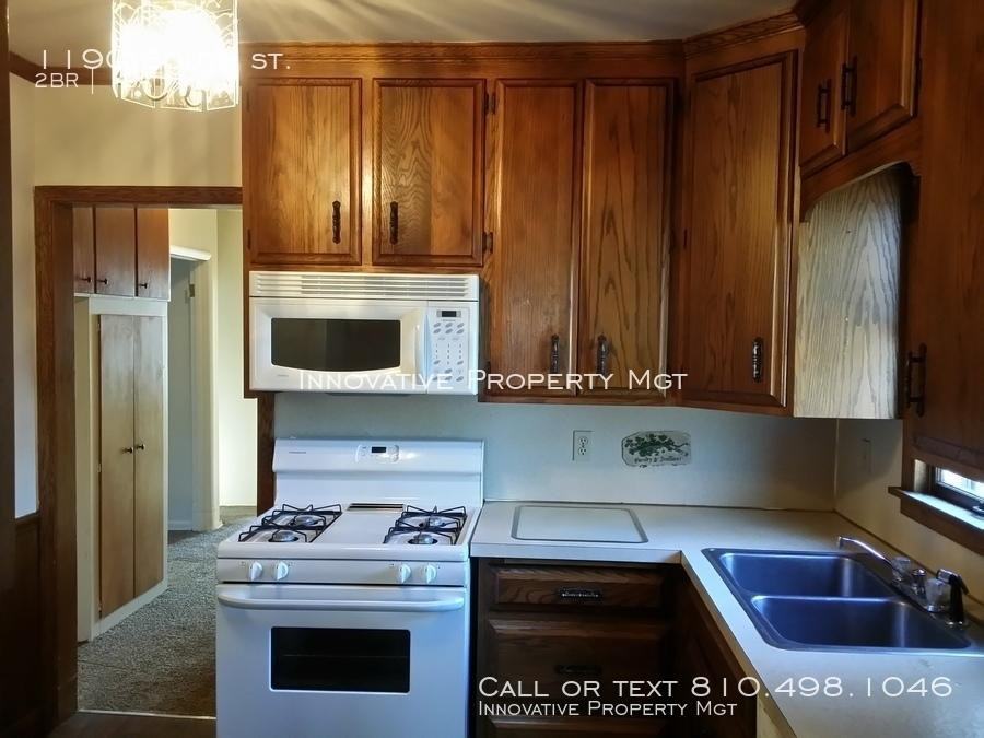 1190 South St - Photo 3 of 10