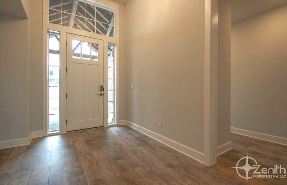 5408 Nw 138th St - Photo 3 of 35