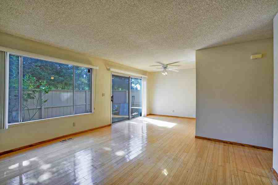 46922 Lundy Terrace - Photo 3 of 22