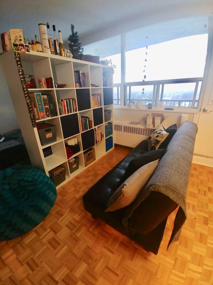 200 Jameson Ave - Photo 2 of 7