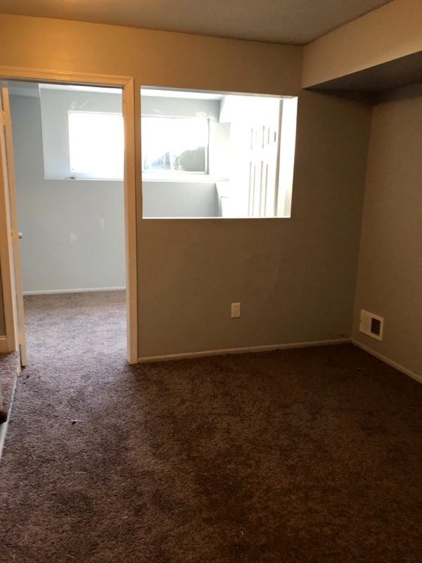 45 Wildwood Ln - Photo 3 of 15