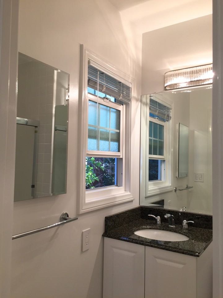 209 South Hamilton Drive - Photo 4 of 19