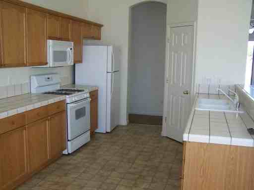 382 Cook Way - Photo 2 of 14