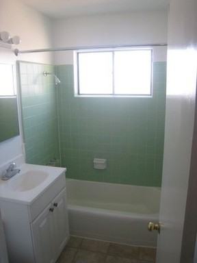 2332 Hopkins St - Photo 2 of 7