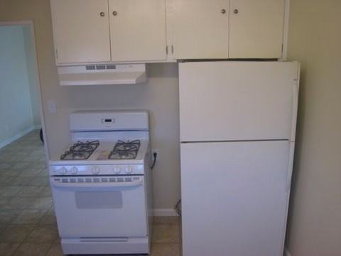 2332 Hopkins St - Photo 3 of 7