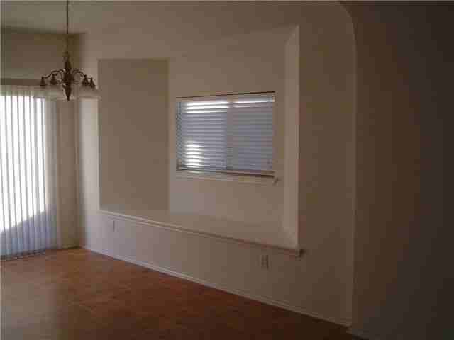 1855 Bayland St - Photo 3 of 10