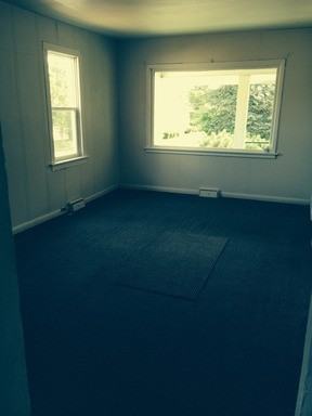 105 9th St N - Photo 2 of 6