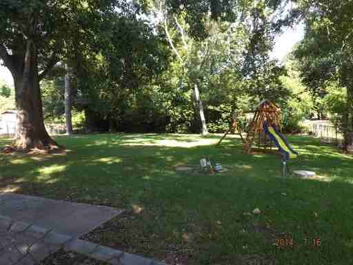 7002 Masonic Dr - Photo 2 of 9