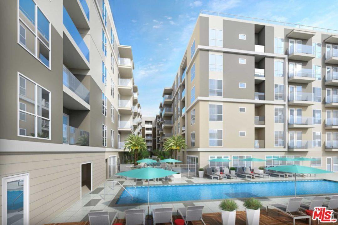 620 S Virgil Ave - Photo 2 of 8