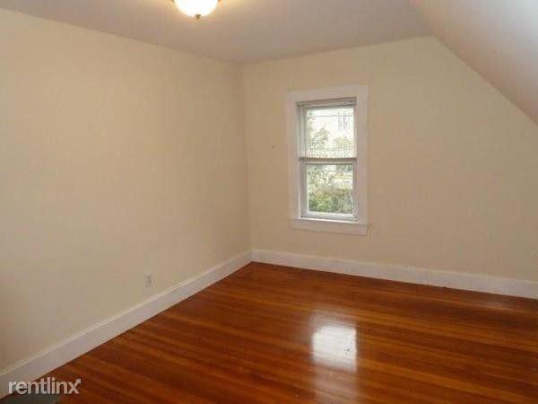 42 Endicott St #106 - Photo 3 of 6
