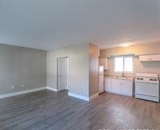 9270 E Bay Harbor Dr - Photo 2 of 6