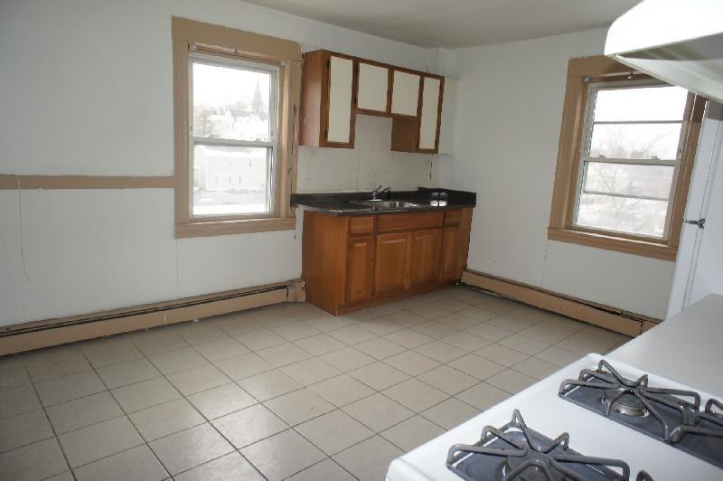 Winship St. - Photo 3 of 10