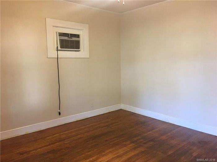 649 Merrick St #A - Photo 3 of 7