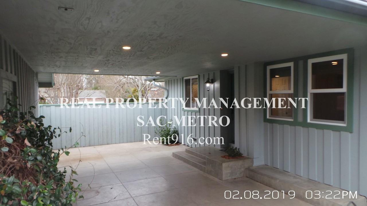 730 Coronado Blvd - Photo 3 of 12