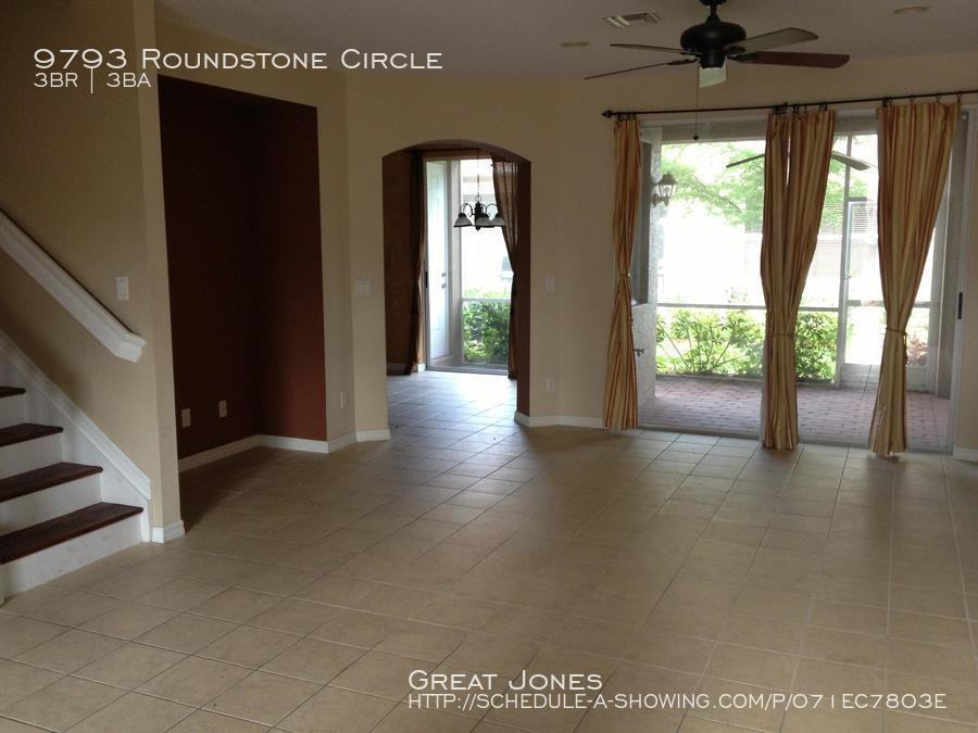 9793 Roundstone Cir - Photo 3 of 25